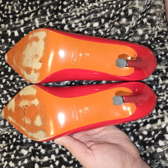 Red Women's Heels - Picture 5 of 6